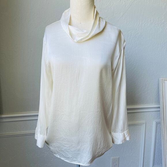 Sibel Saral Silk Luxor Turtleneck Top - Picture 5 of 12